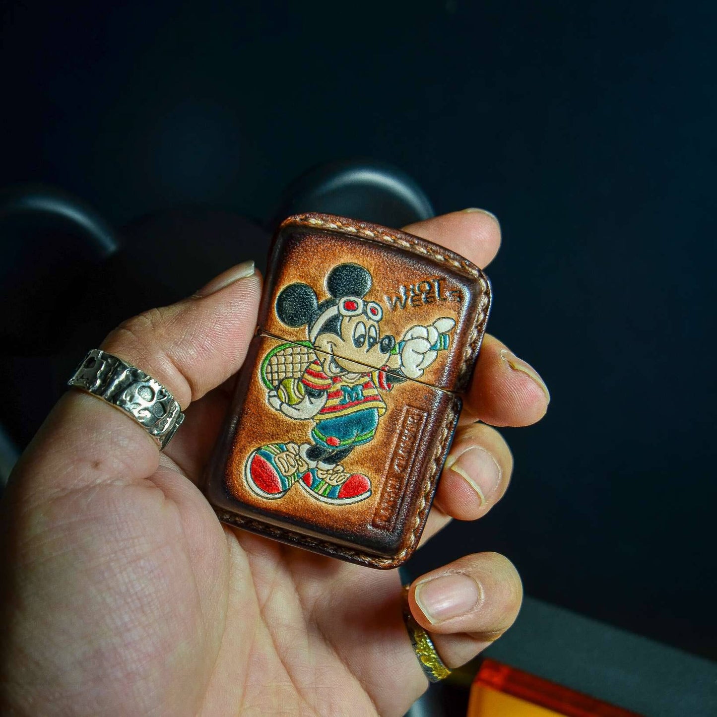 Handmade Zippo leather case Original design cowhide production Mickey from baseball